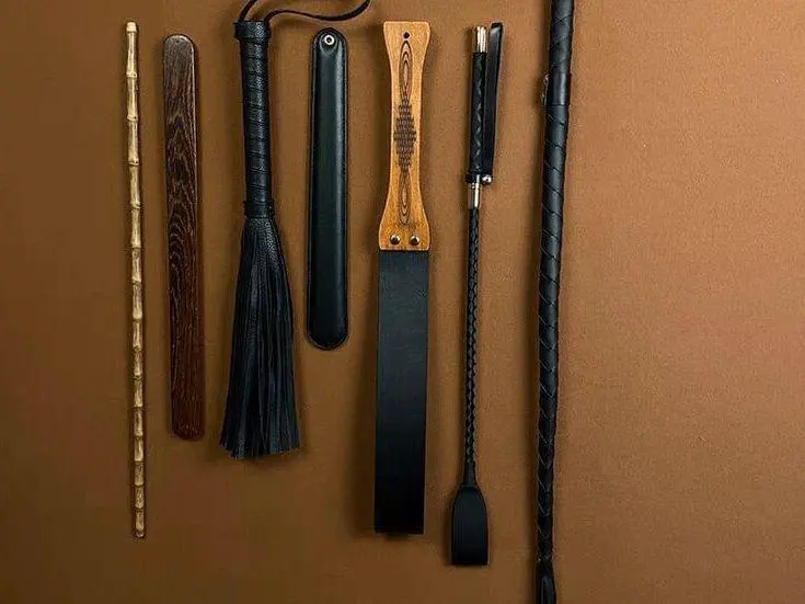 BDSM入圈，如何找到适合你的角色和伴侣？ 一