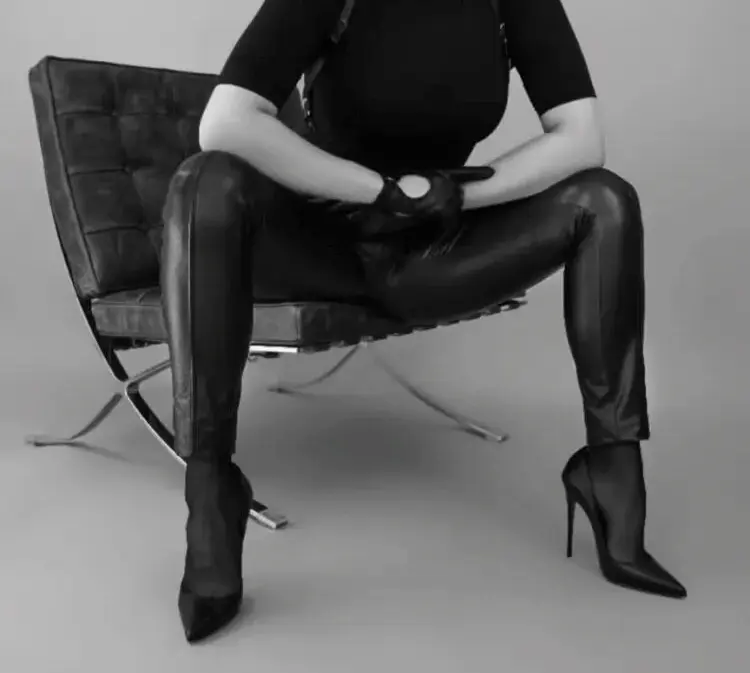 k9是什么意思?一文带你读懂BDSM圈子的狗奴角色 一